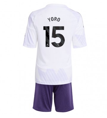 Manchester United Leny Yoro #15 Replika Babytøj Udebanesæt Børn 2025-26 Kortærmet (+ Korte bukser)